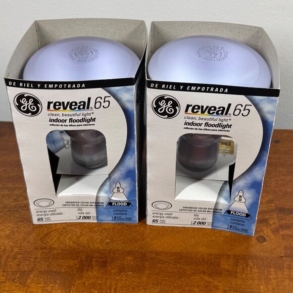 2 GE Reveal 65 Indoor Floodlight Bulbs 65W 120V 48692 Flood Beautiful Light R30 - Picture 2 of 2